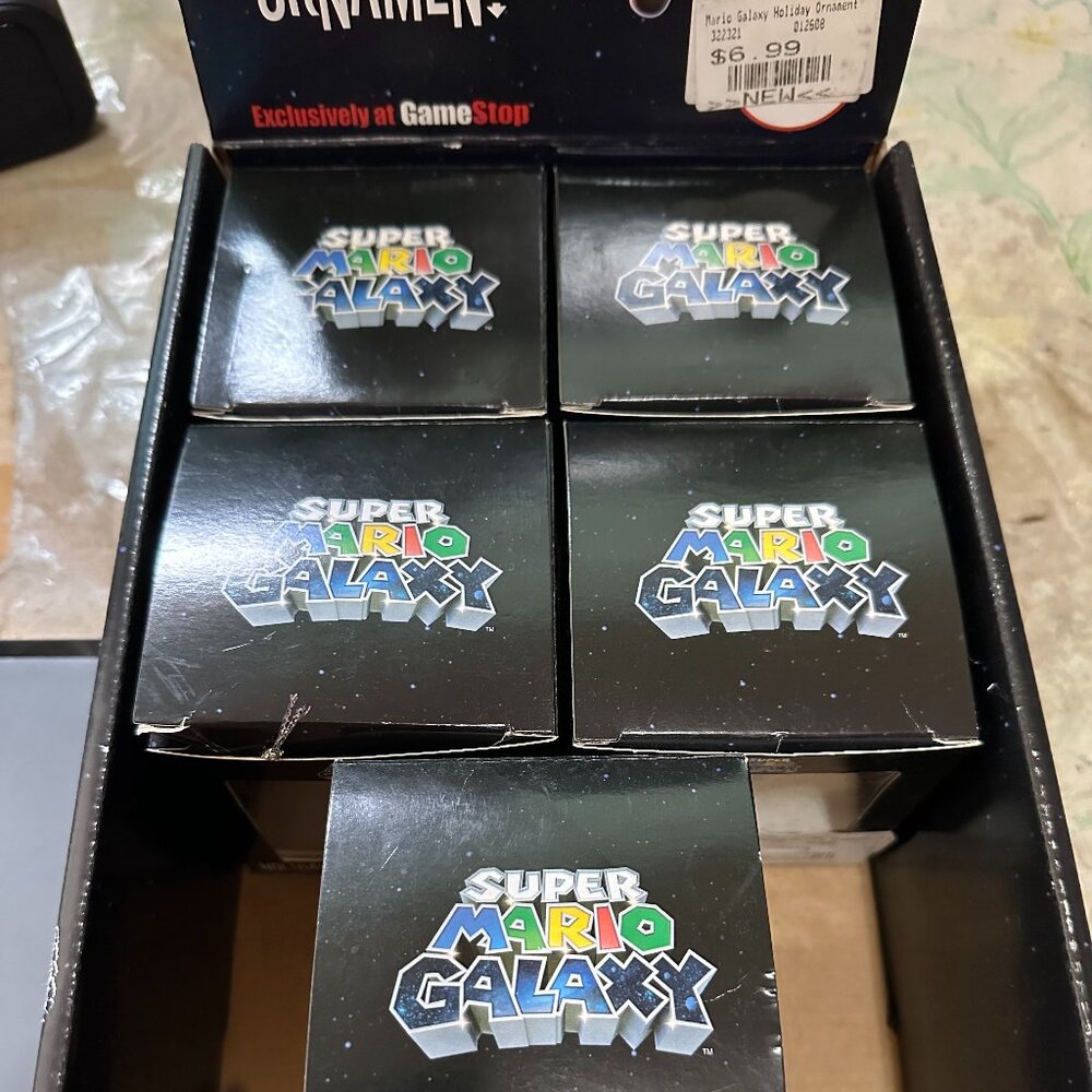 Lot of 5 Super Mario Galaxy Holiday Collectible Ornament Nintendo 2007 Catalyst